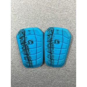 G-Form Pro-S Blade Soccer Shin Guards Blue Black NOCSAE Kids Size Medium M 1463